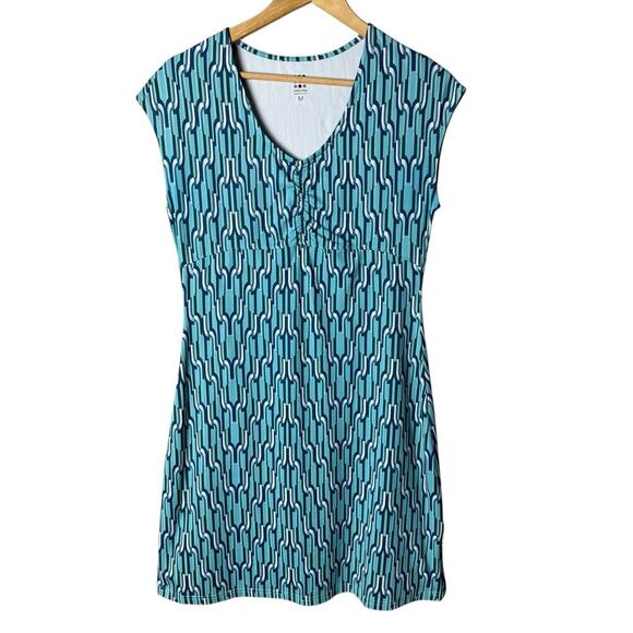 Title Nine Diamalete Athletic Dress in‎ Turquoise Blue Geo Print, Size Medium - Picture 1 of 10